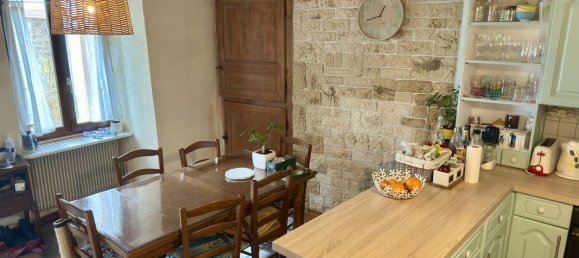 3 bedrooms House in Amboise, France No. 75946 7