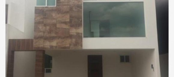 3 bedrooms House in Puebla, Mexico No. 188177 2