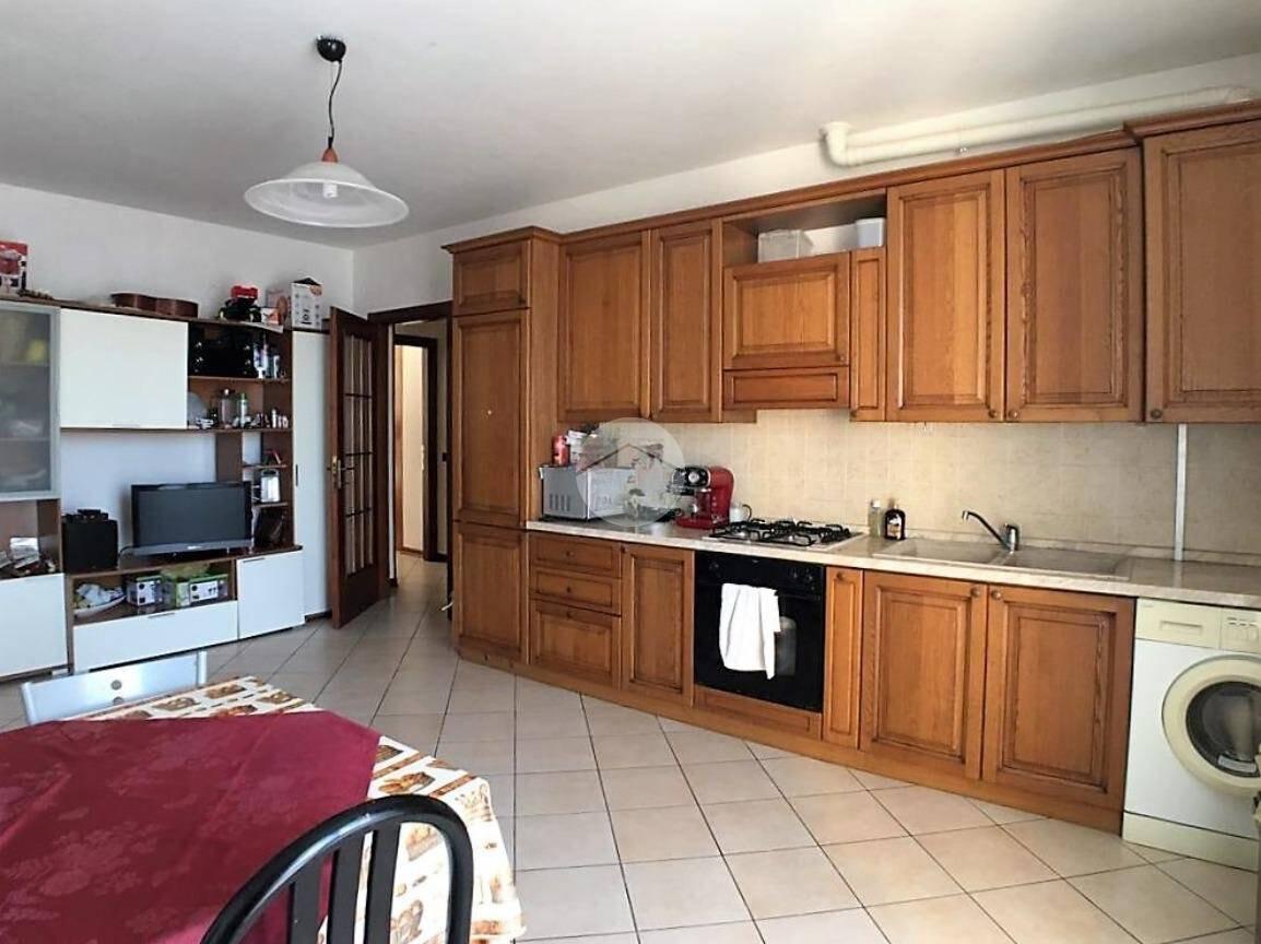 Apartamento de 3 divisões em Mantua, Italy N.º 247511