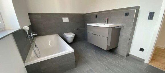 Adosado de 4 habitaciónes en Straubing-Bogen, Germany No. 211929 6