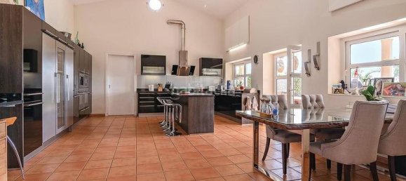 Дом с 6 спальнями в Кадис, Испания № 146012 15