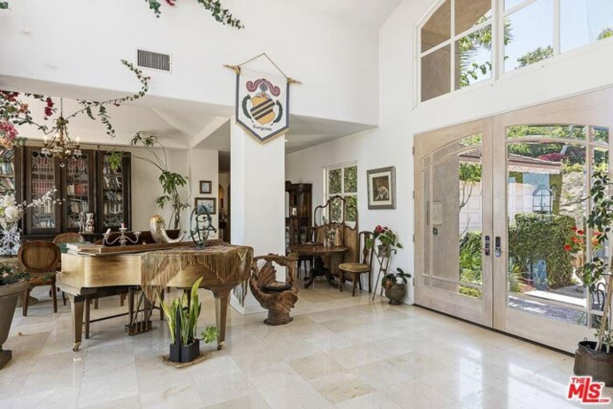 5 bedrooms House in Malibu, USA No. 381992