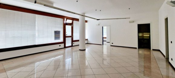Oficina en Rovigo, Italy 102 m² No. 123245 9