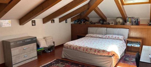 Квартира с 7 комнатами в Венеция, Италия № 28860 12