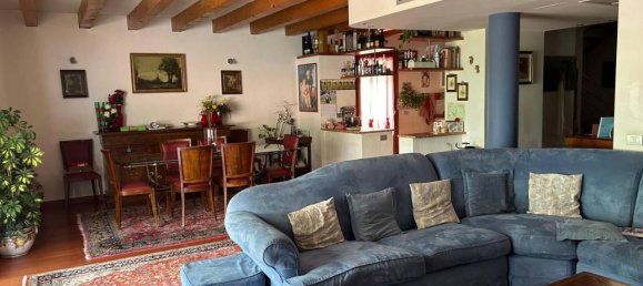 Квартира с 7 комнатами в Венеция, Италия № 28860 2