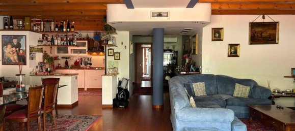 Квартира с 7 комнатами в Венеция, Италия № 28860 4