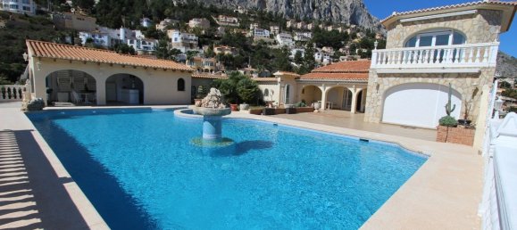 6 bedrooms Villa in Calpe, Spain No. 761 6