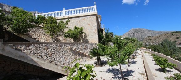 6 bedrooms Villa in Calpe, Spain No. 761 7