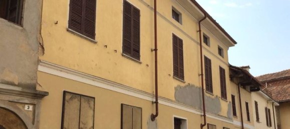 Bâtiment à Sartirana Lomellina, Italy 250m² No. 360935 2