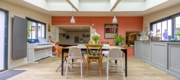 8 bedrooms House in La Flotte, France No. 335849 2