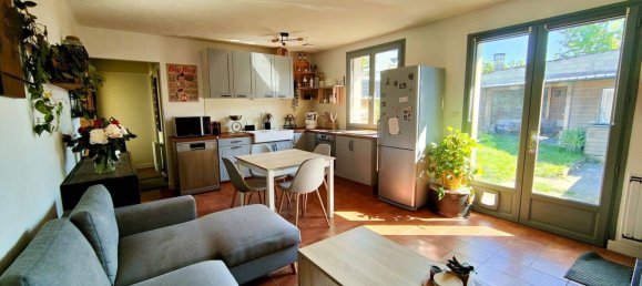 2 Schlafzimmer Haus in Boissy-Saint-Leger, France, Nr. 327021 4