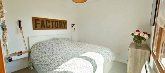 2 Schlafzimmer Haus in Boissy-Saint-Leger, France, Nr. 327021 6