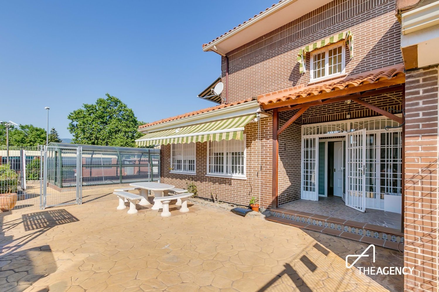 7 غرف نوم منزل في Guadarrama, Spain رقم 211989