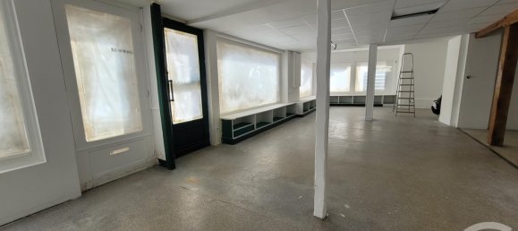 Propiedad comercial de 5 dormitorios en Songeons, France No. 261250 4