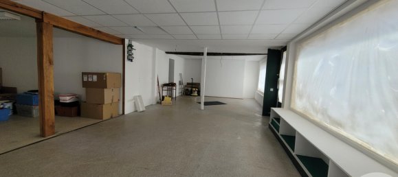 Propiedad comercial de 5 dormitorios en Songeons, France No. 261250 3