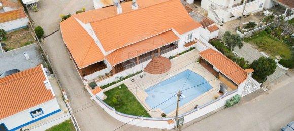 3 bedrooms House in Montemor o Novo, Portugal No. 107775 2