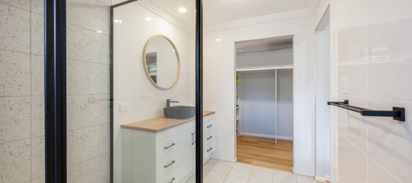 4 chambres Maison à North Isis, Australia No. 153 7