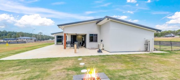 4 chambres Maison à North Isis, Australia No. 153 4