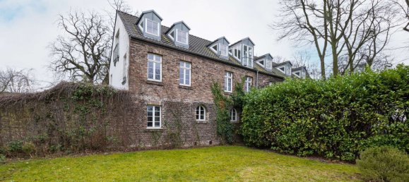 Gebäude in Duisburg, Germany 678m², Nr. 58561 2