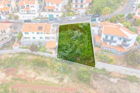 412m² Land in Camacha, Portugal No. 92217