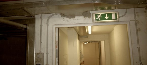 33m² Garage in Monza, Italy No. 55355 2