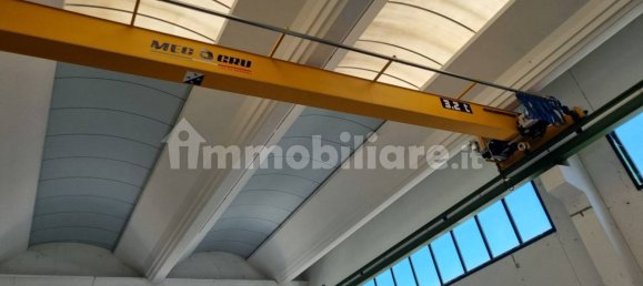 Almacén de 3 habitaciónes en Olgiate Comasco, Italy No. 162254 30