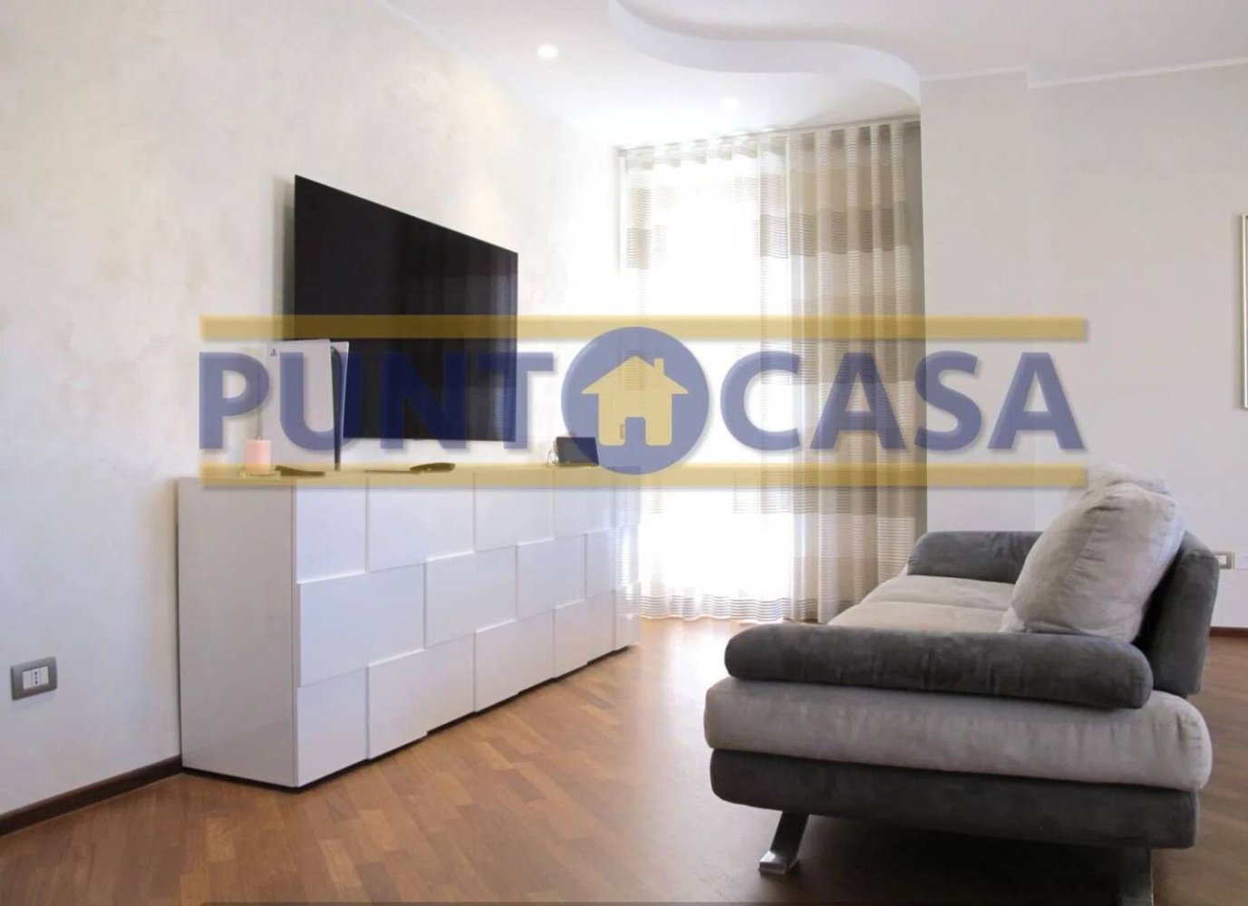 Квартира с 4 спальнями в Альба Адриатика, Италия № 97977