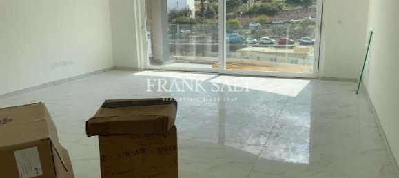 4 bedrooms Penthouse in Saint Julian's, Malta No. 224 10