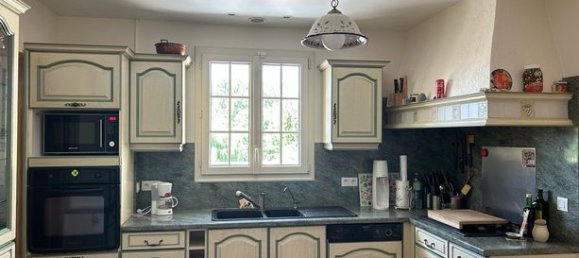 4 Schlafzimmer Haus in Anet, France, Nr. 308407 2