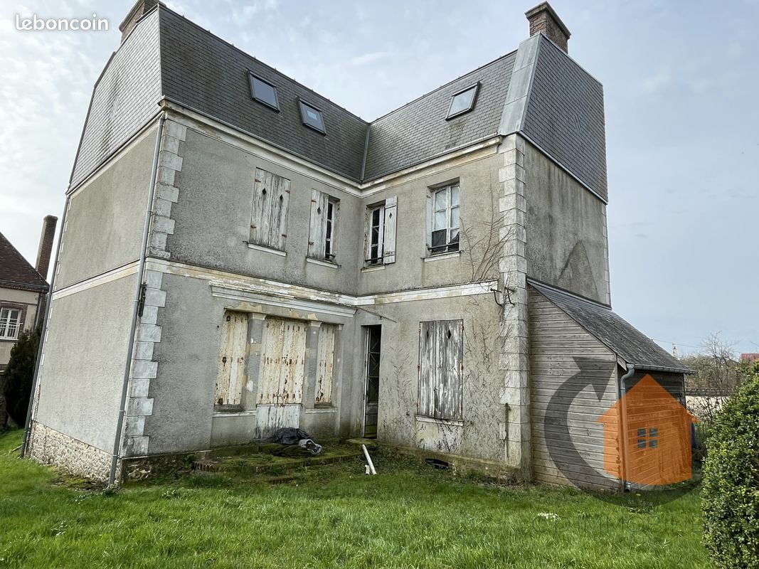 8 Schlafzimmer Haus in Champrond-en-Gatine, France, Nr. 98150