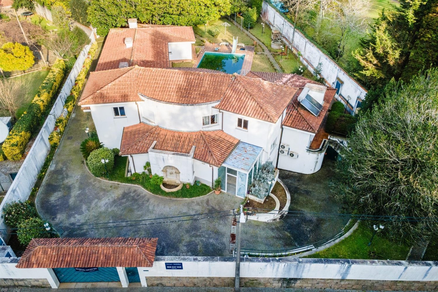 5 bedrooms House in Maia, Portugal No. 97721