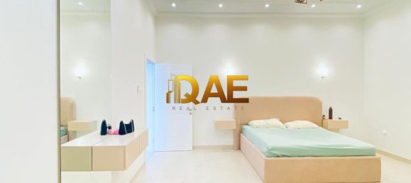 5 bedrooms Villa in Dubai, UAE No. 93593 26