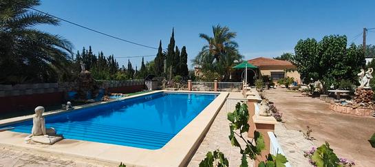 Casa de 4 dormitorios en El Realengo, Spain No. 156260