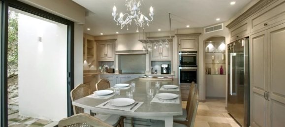 Villa T5 em Antibes, France N.º 695 6