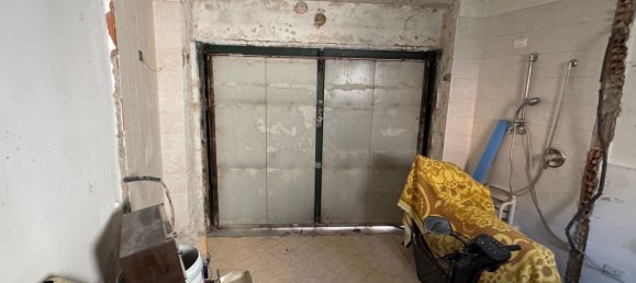 4 rooms House in Bussolengo, Italy No. 60154 11