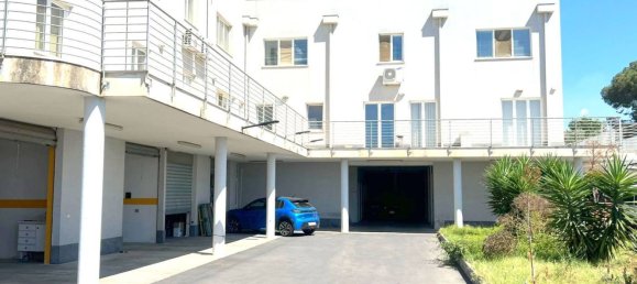70m² Office in Tremestieri Etneo, Italy No. 176713 3
