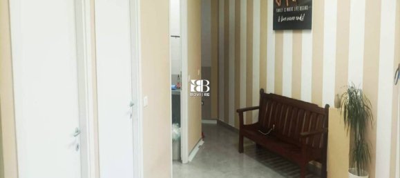 2 rooms Commercial property in Rome, Italy No. 72587 10
