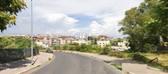 2 rooms Commercial property in Rome, Italy No. 72587 8