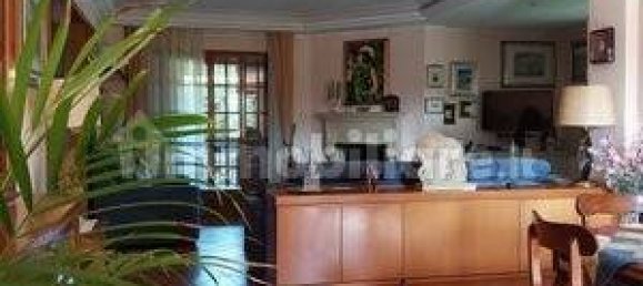 4 غرف نوم فيلا في Rome, Italy رقم 13594 11