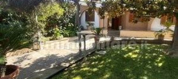 4 غرف نوم فيلا في Rome, Italy رقم 13594 25