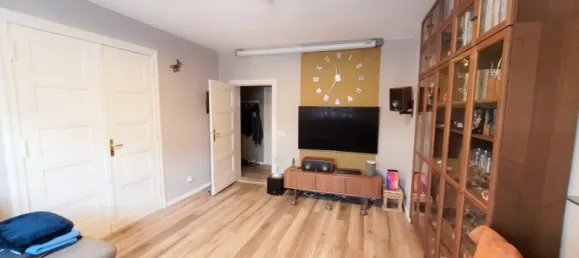 Квартира с 3 комнатами в Адлерсхоф, Германия № 98918 3