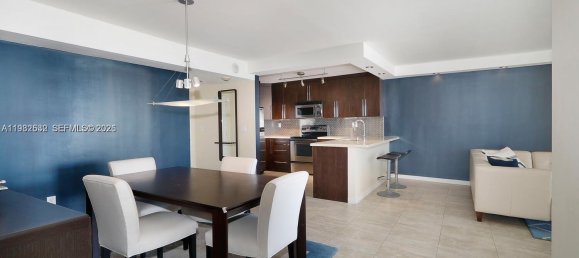 2 chambres propriété commerciale à vendre à Miami, Miami-Dade, Florida, USA № 615757 16