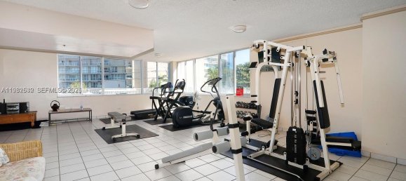 2 chambres propriété commerciale à vendre à Miami, Miami-Dade, Florida, USA № 615757 5