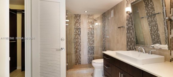 2 chambres propriété commerciale à vendre à Miami, Miami-Dade, Florida, USA № 615757 11