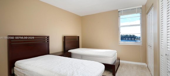2 chambres propriété commerciale à vendre à Miami, Miami-Dade, Florida, USA № 615757 9