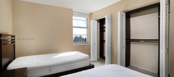 2 chambres propriété commerciale à vendre à Miami, Miami-Dade, Florida, USA № 615757 8