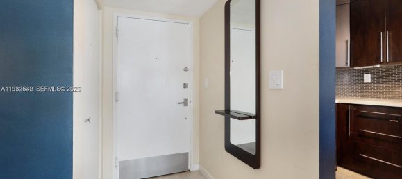 2 chambres propriété commerciale à vendre à Miami, Miami-Dade, Florida, USA № 615757 25