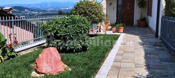 Вилла с 4 спальнями в Черро Веронезе, Италия № 267202 20