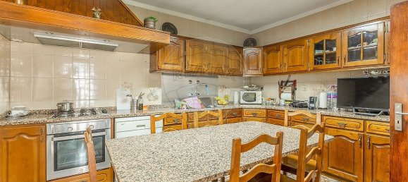 Дом с 4 спальнями в Гандра, Португалия № 16980 16