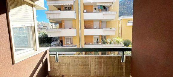 3 rooms Apartment in Trentino-Alto Adige, Italy No. 220207 2